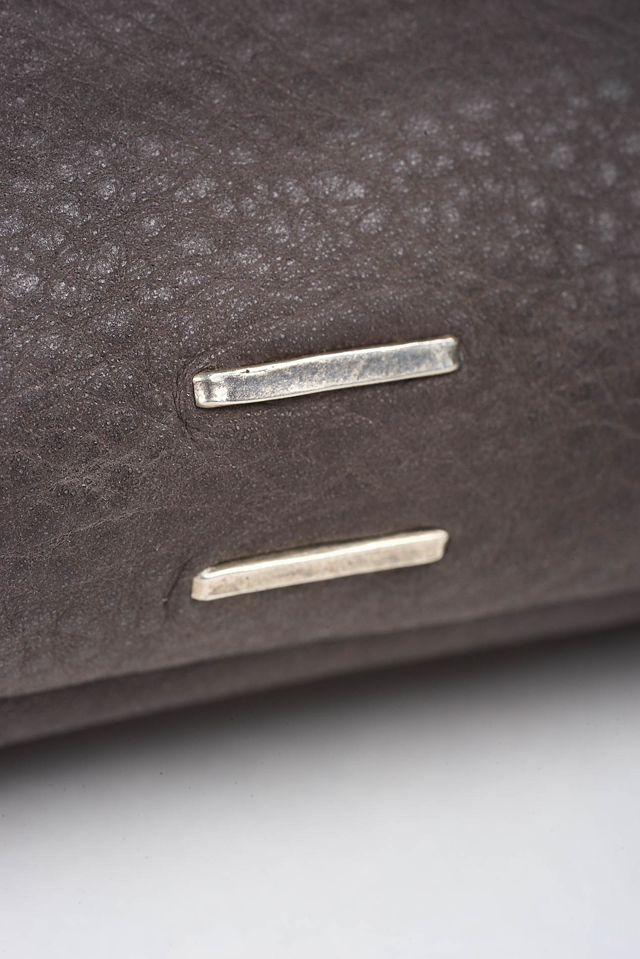 daniele basta leather and silver bags - DETAIL